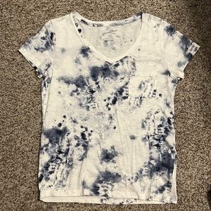 Universal Threads T-Shirt